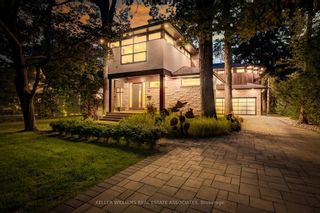 Main Photo: 99 Veronica Drive in Mississauga: Mineola House (2-Storey) for sale : MLS®# W8225984