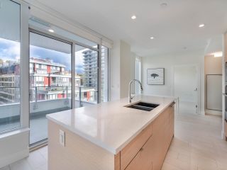 Photo 11: 906 3438 SAWMILL Crescent in Vancouver: South Marine Condo for sale in "MODE" (Vancouver East)  : MLS®# R2832625