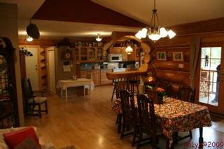 Photo 3: 1240 Morgan Drive: Scotch Creek House for sale (North Shore, Shuswap Lake)  : MLS®# 9180045