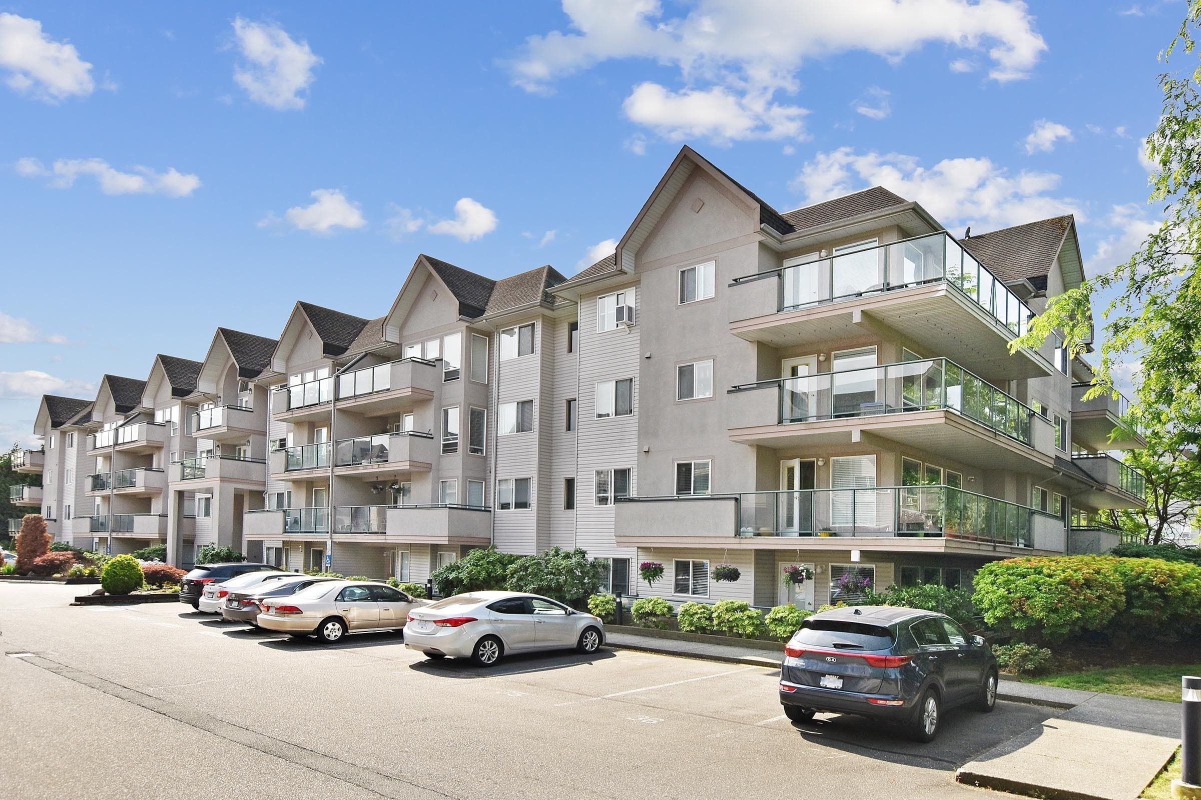Main Photo: 206 33728 KING Road in Abbotsford: Poplar Condo for sale in "College Park" : MLS®# R2794976