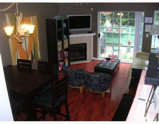 Photo 4: 11 7175 17TH Avenue in Burnaby: Edmonds BE Townhouse for sale in "VILLAGE DEL MAR" (Burnaby East)  : MLS®# V772339