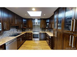 Photo 3: 4641 Lochside Dr in VICTORIA: SE Broadmead Half Duplex for sale (Saanich East)  : MLS®# 750389