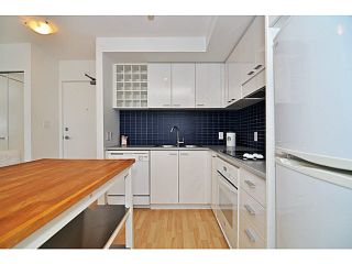 Photo 13: 1609 668 CITADEL PARADE in Vancouver: Downtown VW Condo for sale in "SPECTRUM 2" (Vancouver West)  : MLS®# V1081602