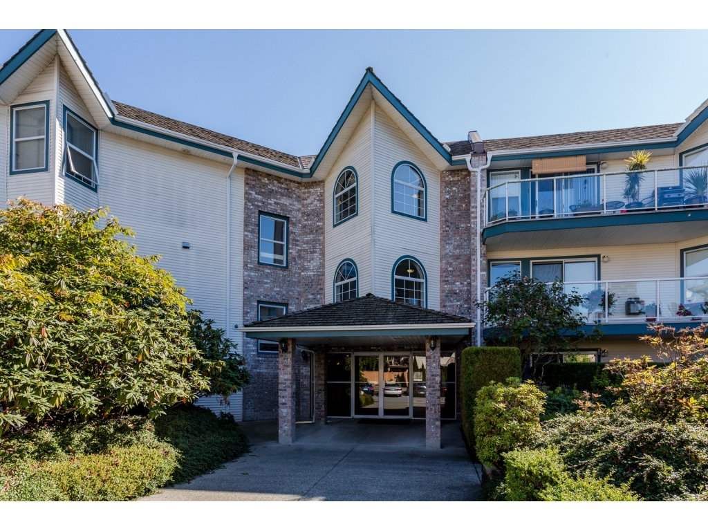 Main Photo: 114 27358 32ND Avenue in Langley: Aldergrove Langley Condo for sale in "Willow Creek" : MLS®# R2112744