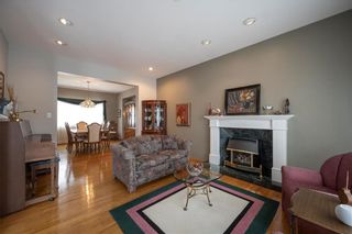 Photo 3: 129 Hopwood Drive in Winnipeg: Tuxedo Residential for sale (1E)  : MLS®# 202303931