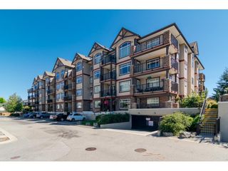 Photo 2: 204 19939 55A Avenue in Langley: Langley City Condo for sale in "Madison Crossing" : MLS®# R2261484