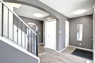 Photo 9: 199 Bridlecrest Boulevard SW in Calgary: Bridlewood Detached for sale : MLS®# A1253850