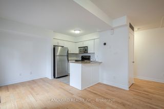 Photo 4: 219 50 Joe Shuster Way in Toronto: South Parkdale Condo for lease (Toronto W01)  : MLS®# W8304468