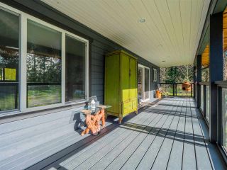 Photo 2: 1215 CHASTER Road in Gibsons: Gibsons & Area House for sale (Sunshine Coast)  : MLS®# R2541518