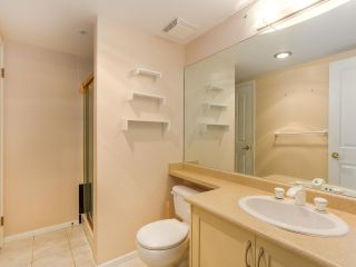 Photo 19: 219 1869 SPYGLASS Place in Vancouver: False Creek Condo for sale in "THE REGATTA" (Vancouver West)  : MLS®# R2327588
