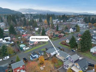 Photo 34: 2717 Maryport Ave in Cumberland: CV Cumberland House for sale (Comox Valley)  : MLS®# 948480