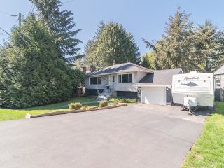 Photo 1: 10085 PARK Drive in Surrey: Cedar Hills House for sale in "St Helens Park" (North Surrey)  : MLS®# R2872399