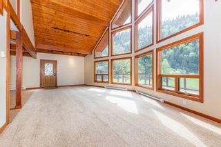 Photo 6: 44305 VEDDER MOUNTAIN Road: Yarrow House for sale : MLS®# R2725564