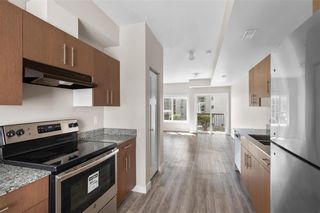 Photo 5: 24 109 University Crescent in Winnipeg: University Heights Condominium for sale (1K)  : MLS®# 202226062