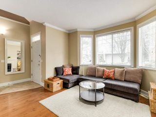 Photo 3: 29 7501 CUMBERLAND Street in Burnaby: The Crest Townhouse for sale in "Deerfield" (Burnaby East)  : MLS®# R2528957