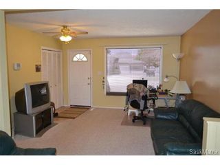 Photo 3: 446 T AVENUE N in Saskatoon: Mount Royal Single Family Dwelling for sale (Saskatoon Area 04)  : MLS®# 461488