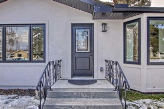 Photo 2: 104 Hillary Crescent SW in Calgary: Haysboro Detached for sale : MLS®# A2098269