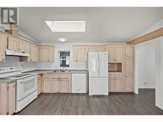 Photo 7: 1525 Westside Road Unit# 42 in Kelowna: House for sale : MLS®# 10308250