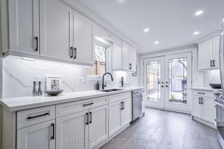 Photo 10: 348 Wellesley Street E in Toronto: Cabbagetown-South St. James Town House (2 1/2 Storey) for sale (Toronto C08)  : MLS®# C8271326