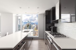 Photo 7: PH01 1283 HOWE Street in Vancouver: Downtown VW Condo for sale in "Tate" (Vancouver West)  : MLS®# R2879449