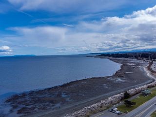 Photo 38: 408 2676 S Island Hwy in Campbell River: CR Willow Point Condo for sale : MLS®# 928722