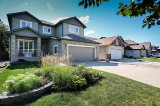 Photo 1: 30 Vadeboncoeur Drive in Winnipeg: River Park South Residential for sale (2F)  : MLS®# 202220257