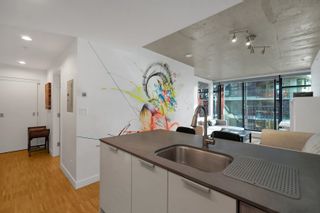Photo 3: 905 128 W CORDOVA Street in Vancouver: Downtown VW Condo for sale in "WOODWARDS W-43" (Vancouver West)  : MLS®# R2721216