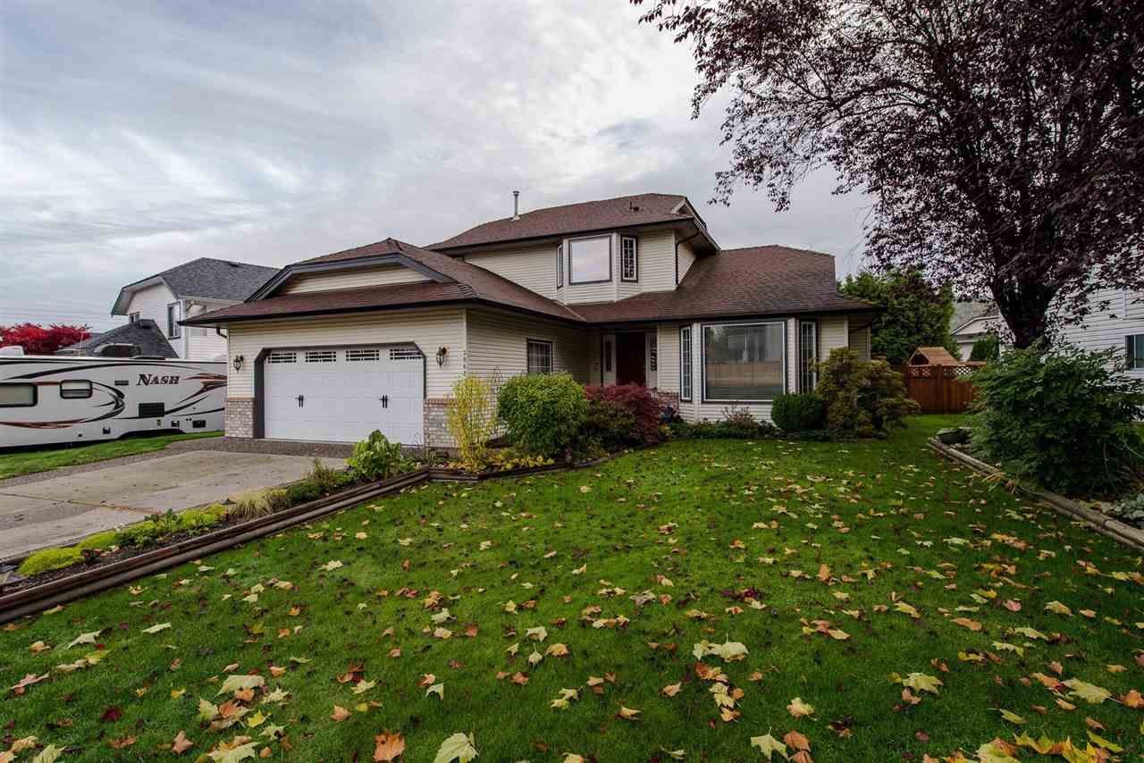 Main Photo: 3062 CASSIAR Avenue in Abbotsford: Abbotsford East House for sale : MLS®# R2250869