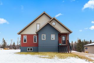 Photo 2: 8 101 Neis Access Road in Emma Lake: Residential for sale : MLS®# SK951777