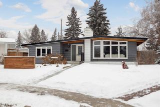 Photo 1: 443 Winterbourne Crescent SE in Calgary: Willow Park Detached for sale : MLS®# A2100164