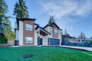 Photo 1: 20070 46A Avenue in Langley: Langley City House for sale : MLS®# R2882881