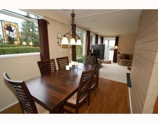 Photo 4: 1315 Arborlynn Drive in North Vancouver: Westlynn House for sale : MLS®# V810109