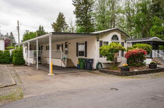 Main Photo: 26 24330 FRASER Highway in Langley: Otter District Manufactured Home for sale in "LANGLEY GROVE ESTATES" : MLS®# R2883731