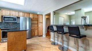 Photo 14: 716 Willacy Drive SE in Calgary: Willow Park Detached for sale : MLS®# A2052774