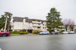 Photo 2: 209 9477 COOK Street in Chilliwack: Chilliwack N Yale-Well Condo for sale in "WINDSOR PINES" : MLS®# R2665304