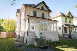 Photo 1: 16 Fawcett Avenue in Winnipeg: Wolseley Residential for sale (5B)  : MLS®# 1725237
