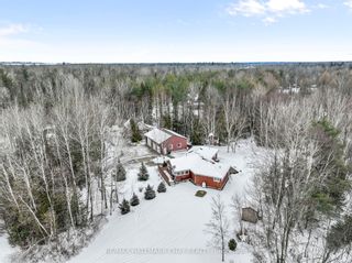 Photo 1: 6561 Sunnidale Conc 2 Road in Clearview: Rural Clearview House (Bungalow) for sale : MLS®# S8029806