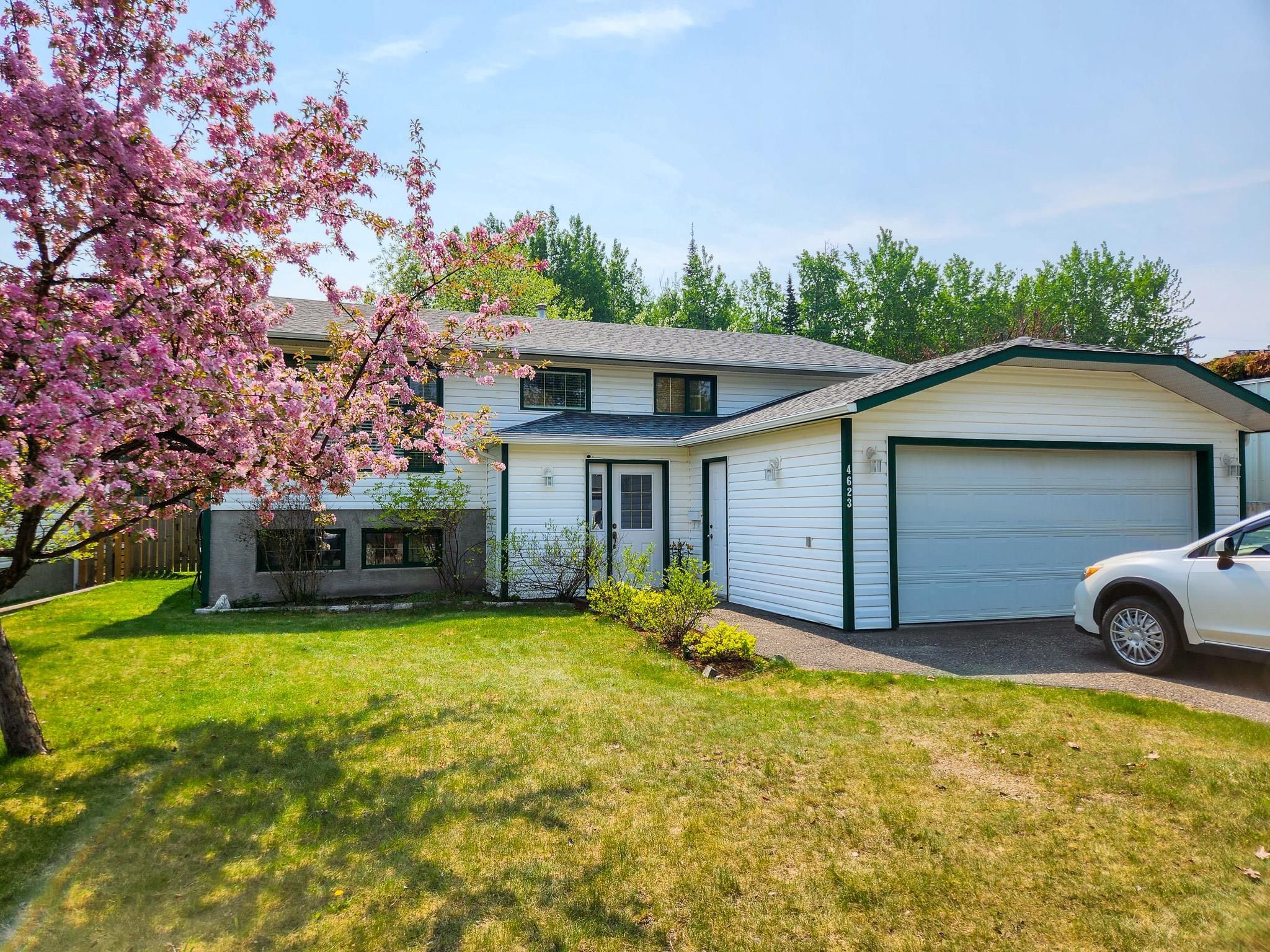 Main Photo: 4623 VELLENCHER Road in Prince George: Hart Highlands House for sale (PG City North)  : MLS®# R2781658