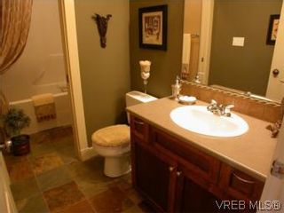 Photo 17: 11 630 Brookside Rd in VICTORIA: Co Latoria Row/Townhouse for sale (Colwood)  : MLS®# 534823