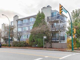 Photo 1: 9 1606 W 10TH Avenue in Vancouver: Fairview VW Condo for sale (Vancouver West)  : MLS®# R2224878