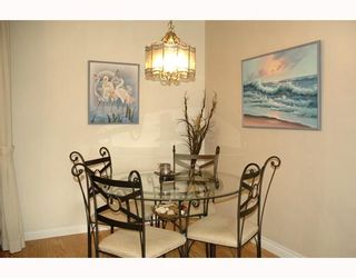 Photo 3: 103 1045 HOWIE Ave in Coquitlam: Central Coquitlam Condo for sale in "VILLA BORGHESE" : MLS®# V646726