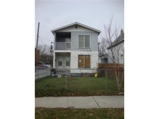 Photo 1: 580 BURNELL Street in WINNIPEG: West End / Wolseley Residential for sale (West Winnipeg)  : MLS®# 1222947