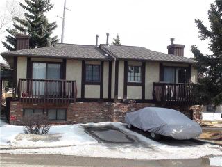 Photo 2: 58 STORYBOOK Gardens NW in CALGARY: Ranchlands Townhouse for sale (Calgary)  : MLS®# C3466572