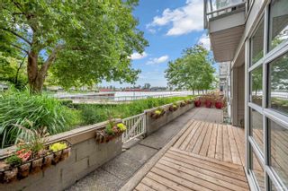 Photo 4: 112 1990 E KENT AVENUE SOUTH in Vancouver: South Marine Condo for sale in "Harbour House at Tugboat Landing" (Vancouver East)  : MLS®# R2817976