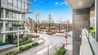 Photo 3: 204 1616 COLUMBIA Street in Vancouver: False Creek Condo for sale in "The Bridge" (Vancouver West)  : MLS®# R2665811