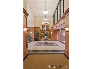 Photo 5: 627 21 Dallas Rd in VICTORIA: Vi James Bay Condo for sale (Victoria)  : MLS®# 569484