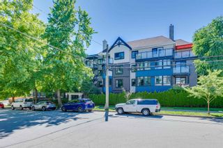 Photo 2: PH1 2405 KAMLOOPS Street in Vancouver: Renfrew VE Condo for sale in "8th AVE GARDEN" (Vancouver East)  : MLS®# R2708728