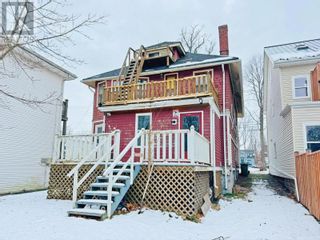 Photo 3: 252 Kent Street in Charlottetown: House for sale : MLS®# 202401333
