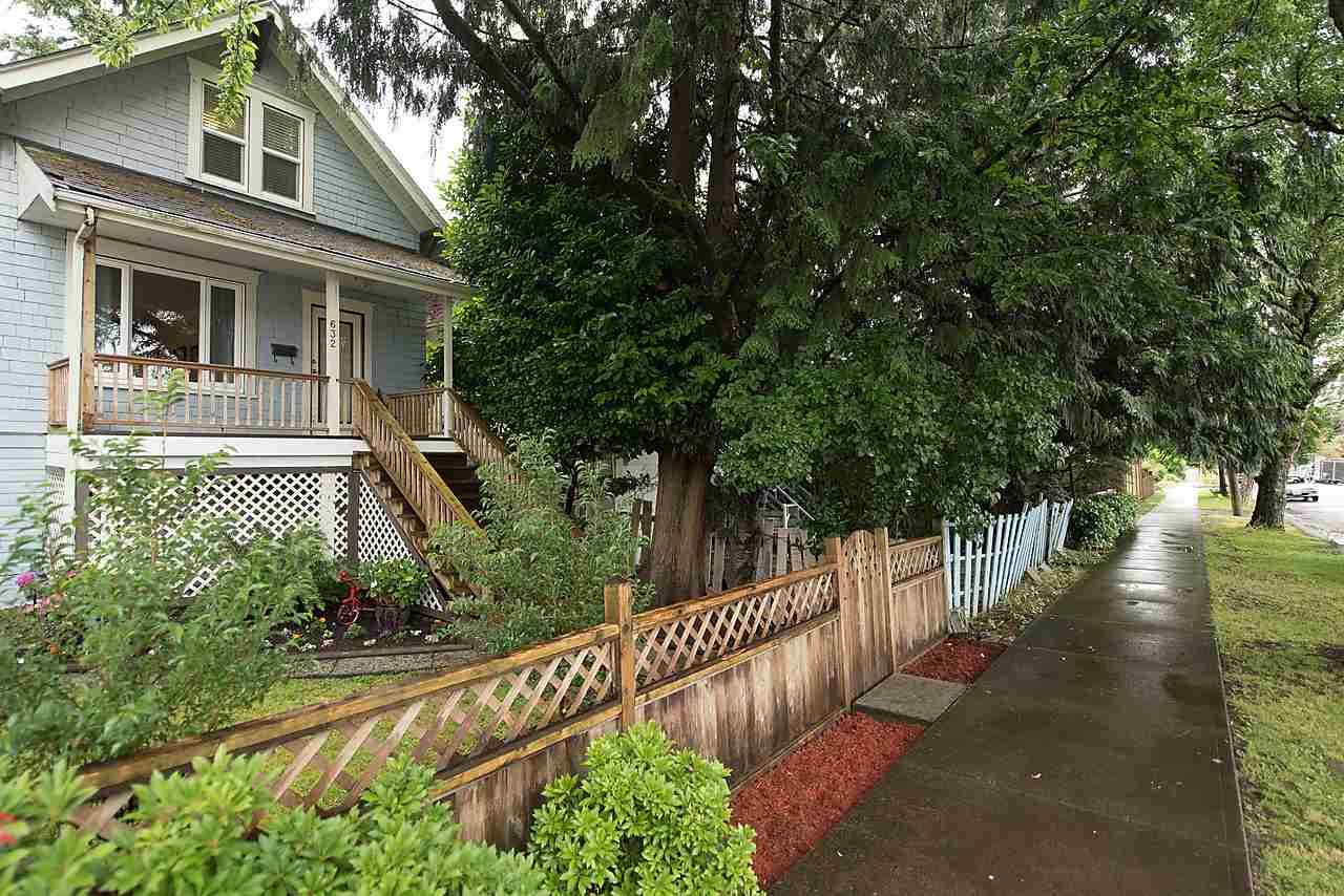 Main Photo: 632 E 20TH Avenue in Vancouver: Fraser VE House for sale (Vancouver East)  : MLS®# R2082283