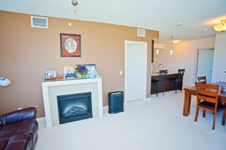 Photo 17: 801 1075 Sunset Drive in Kelowna: Kelowna North Multi-family for sale (Central Okanagan)  : MLS®# 10148045